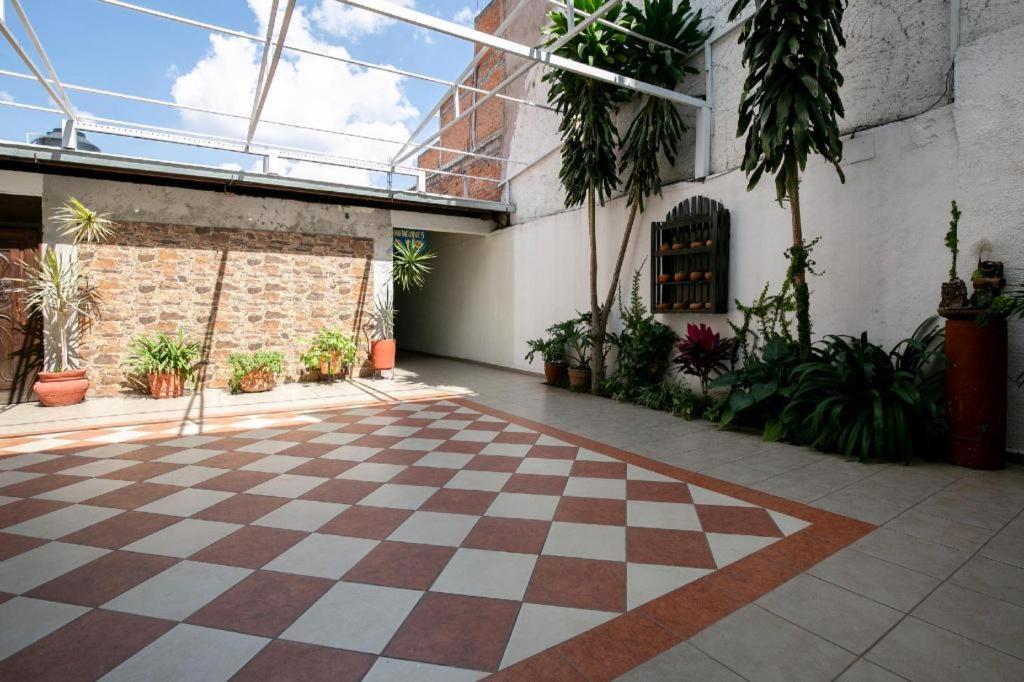Hotel Oyo La Casita Morelia